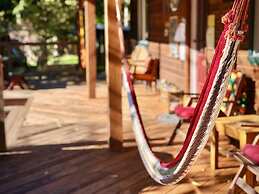 Up The Creek Backpacker's Lodge