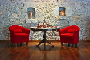 Ellinon Thea Arachova