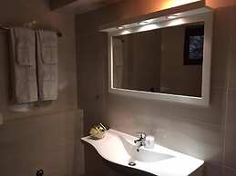 Ellinon Thea Arachova