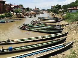 Inle Star Hotel