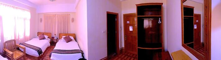 Inle Star Hotel