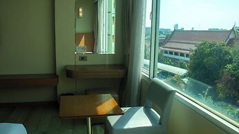 Riverside Bangkok Hotel