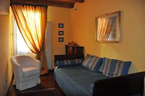 Piazza Nova Guest House