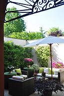 Piazza Nova Guest House