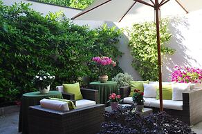 Piazza Nova Guest House