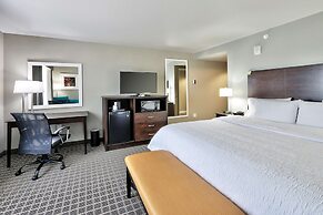 Hampton Inn & Suites Albuquerque Airport