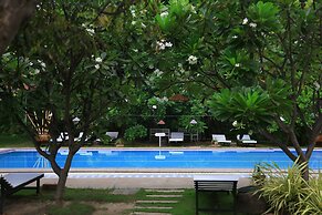 Thante Hotel- Nyaung Oo