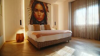 MEALBA HOTEL Suite & Pool