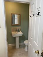 Hollybush Guest House