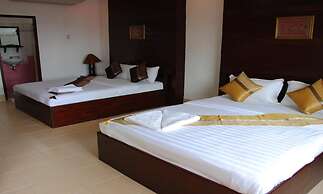 Suksavanh River Hotel
