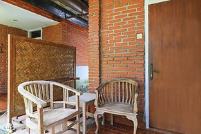 Ayu Lili Garden Hotel