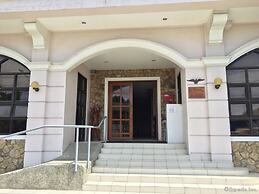 El Haciendero Private Hotel