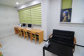 Inn The City Business Hotel