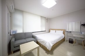 Inn The City Business Hotel