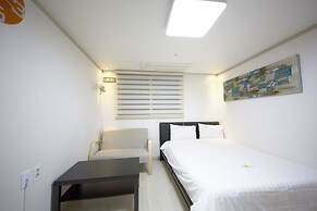 Inn The City Business Hotel