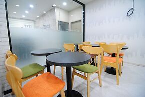 Inn The City Business Hotel