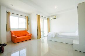 Lotus Suite Hua Hin