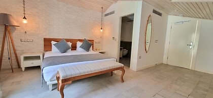 Arnna Hotel
