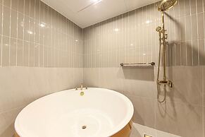 Denbasta Premium Hotel Bumil