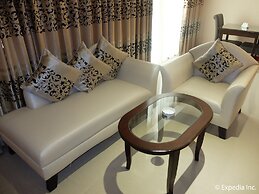 Central Park Tower Resort
