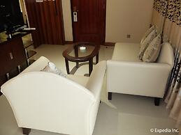 Central Park Tower Resort