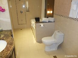 Central Park Tower Resort