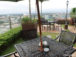 Central Park Tower Resort