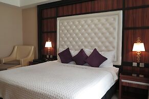 Central Park Tower Resort