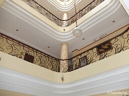 Pacific Breeze Hotel and Resort