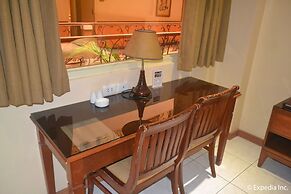 Pacific Breeze Hotel and Resort