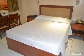 Pacific Breeze Hotel and Resort