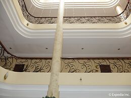 Pacific Breeze Hotel and Resort