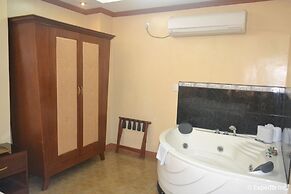 Pacific Breeze Hotel and Resort