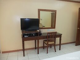 Pacific Breeze Hotel and Resort