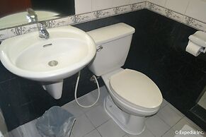 Pacific Breeze Hotel and Resort