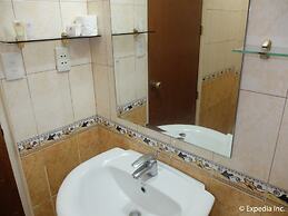 Pacific Breeze Hotel and Resort