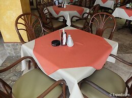 Pacific Breeze Hotel and Resort