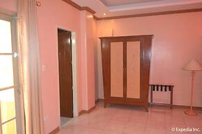 Pacific Breeze Hotel and Resort