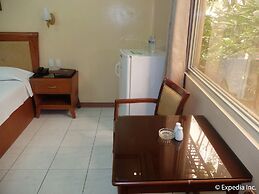 Pacific Breeze Hotel and Resort