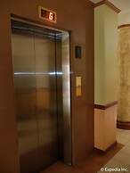 Pacific Breeze Hotel and Resort