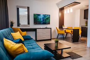 Auris Hotel