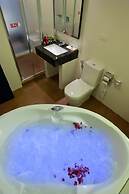 Fourteen Again Hotel