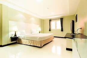 Fourteen Again Hotel