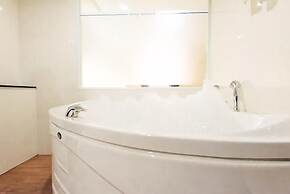 Fourteen Again Hotel