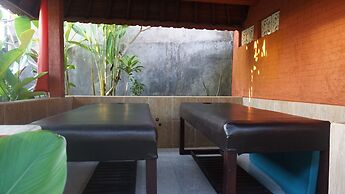 Pandawa Beach Home Stay