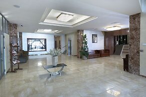 Ani Central Inn