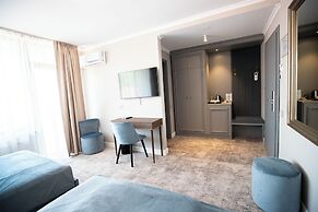 Hotel Meridian