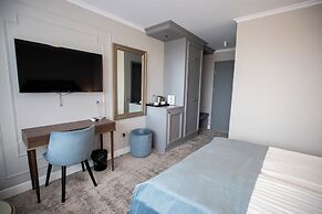 Hotel Meridian