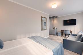 Hotel Meridian