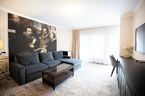 Hotel Meridian